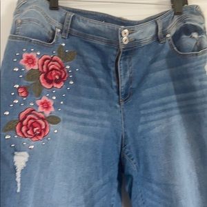 INC EMBROIDED BOYFRIEND JEANS